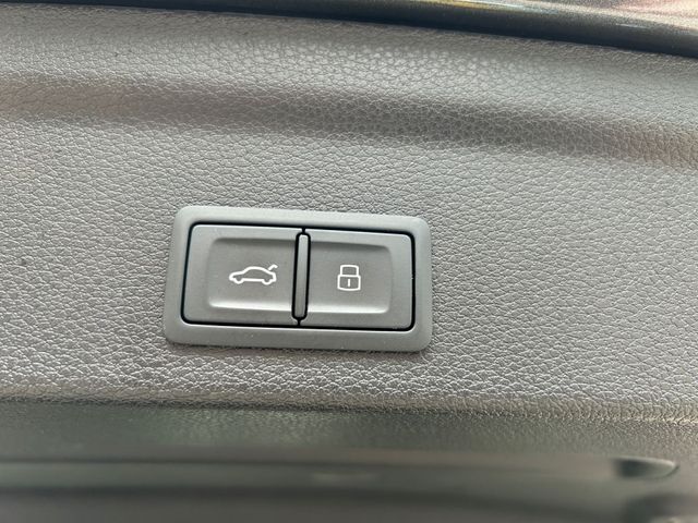 60 7