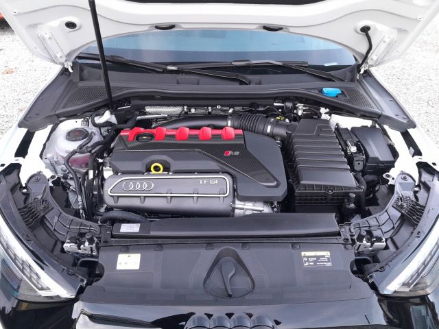 B3 6